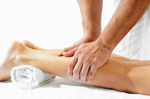 Điều trị suy giãn tĩnh mạch bắp chân như thế nào?