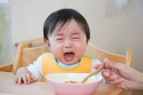 Bé suy dinh dưỡng lười ăn