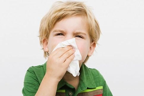 Dấu hiệu trẻ bị cảm lạnh là gì?
