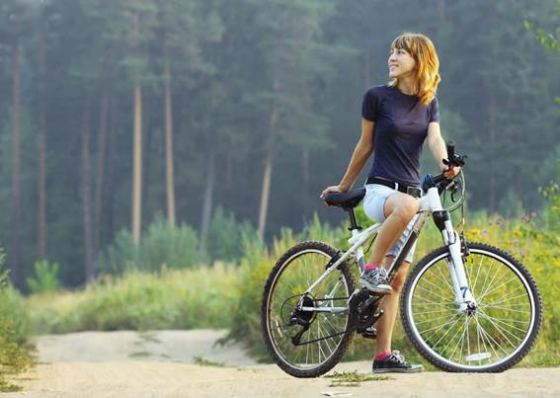 Đạp xe có tốt cho người bệnh suy giãn tĩnh mạch không ?